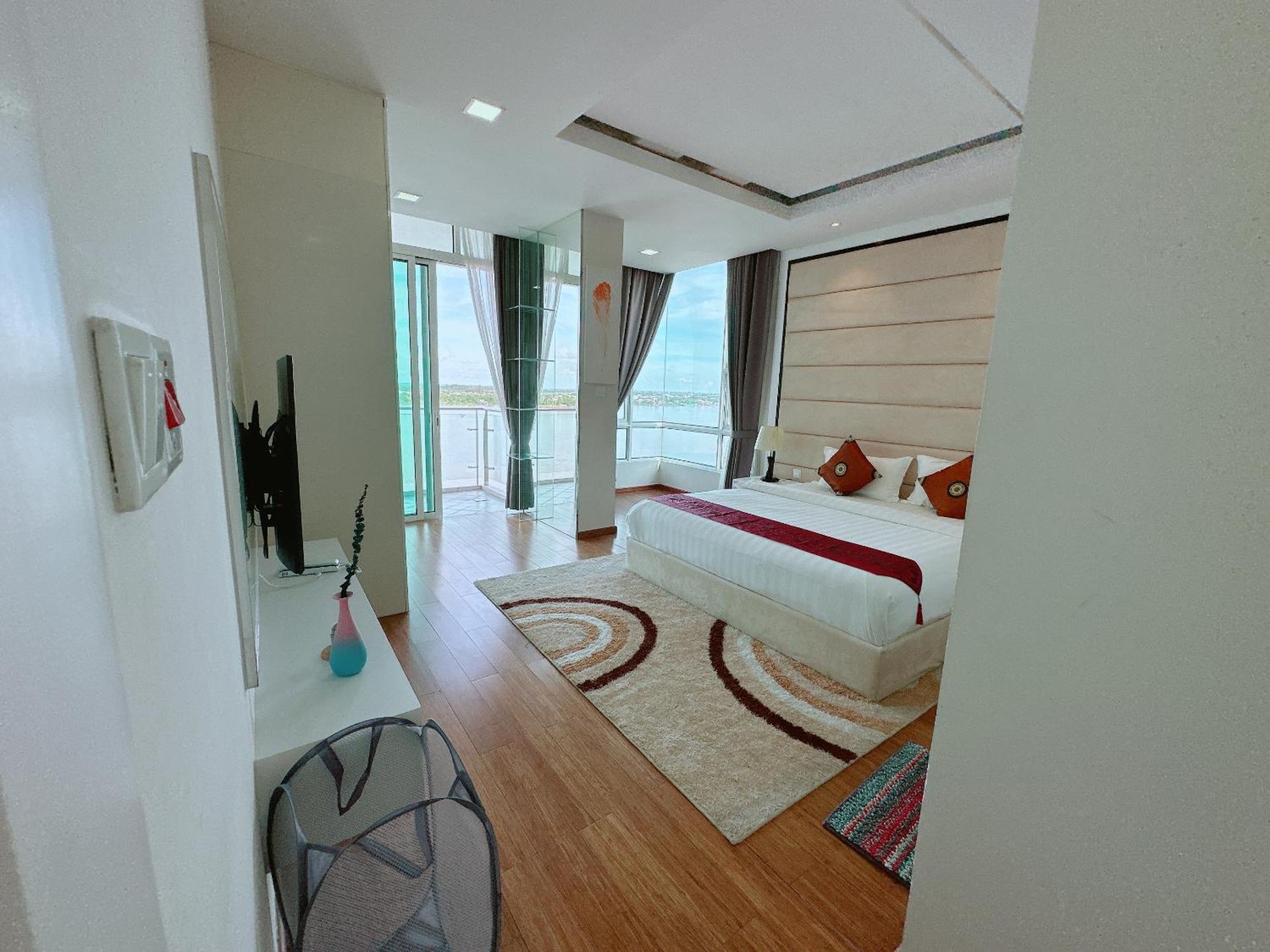 פנום פן Infinity 28 Hotel And Residence מראה חיצוני תמונה